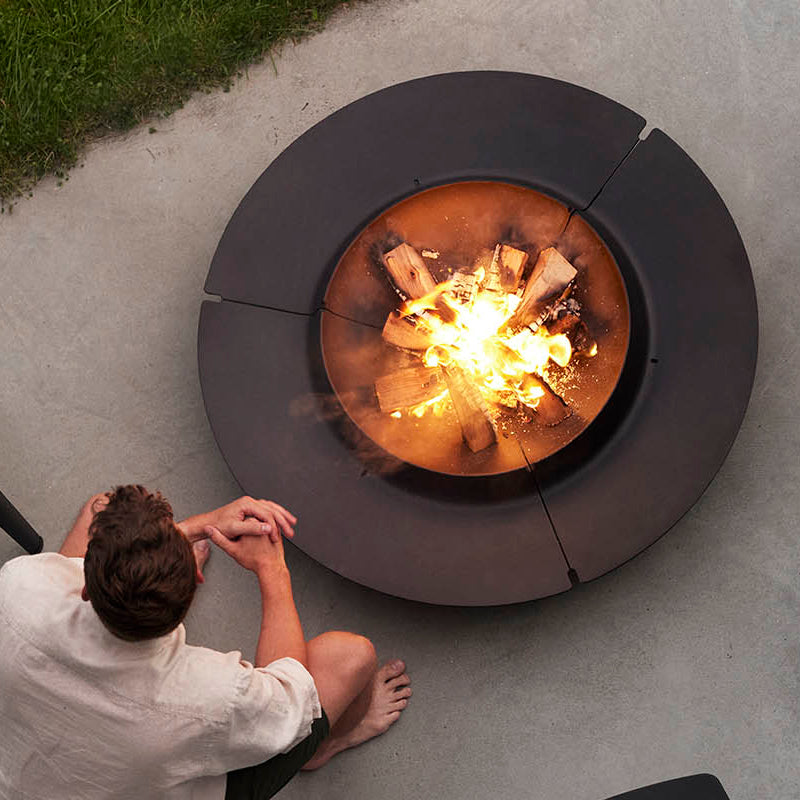 Cane-line Ember fire pit lifestyle