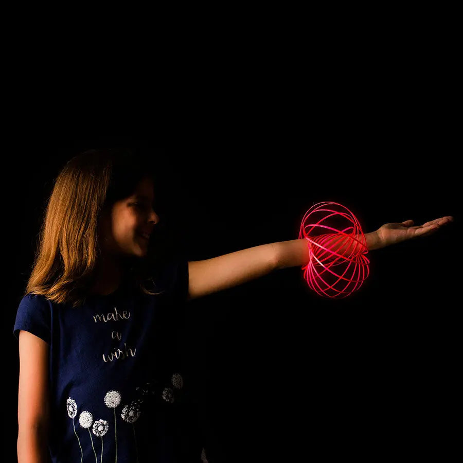 Glozi Magenta sensory flow ring in motion