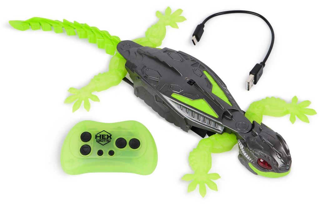HEX BOTS Wall Crawler Gecko close-up with remote