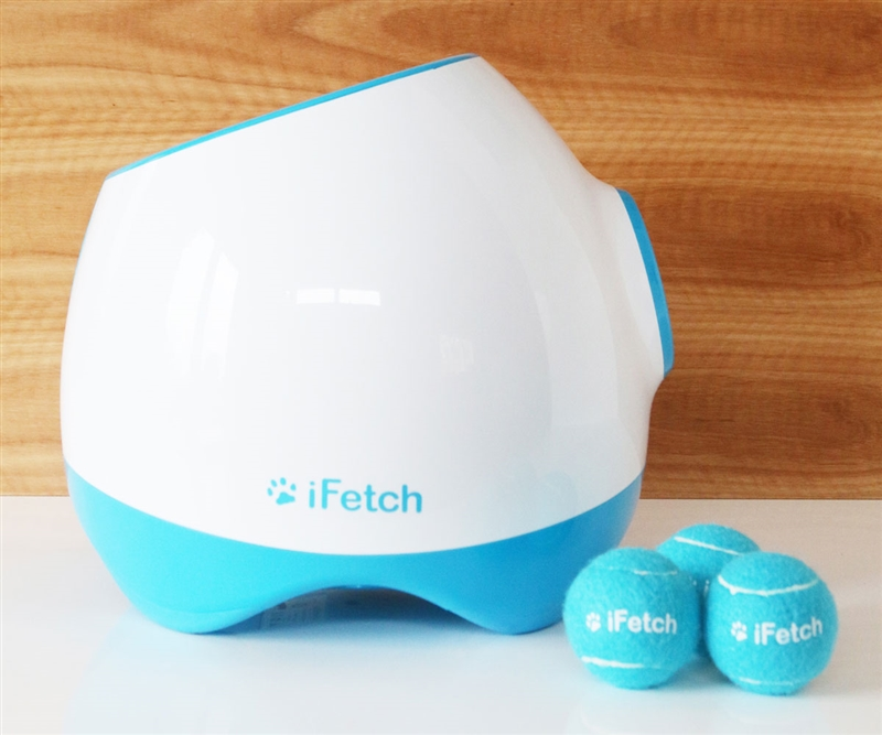 iFetch Too automatic ball launcher with included tennis balls