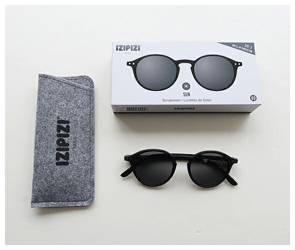 IZIPIZI #D Black sunglasses with pouch and retail box