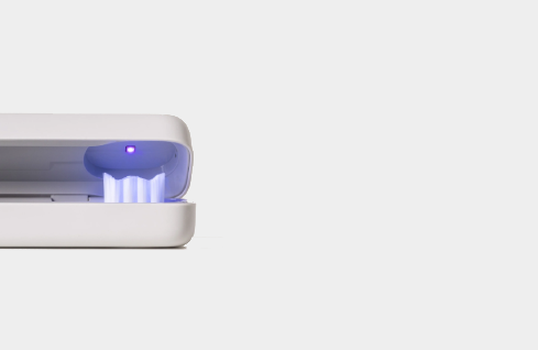 SURI 2.0 UV clean and charge travel case